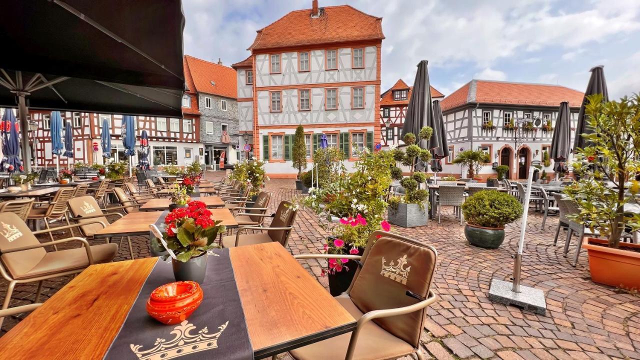 Hotel Zu Den Drei Kronen Seligenstadt Esterno foto